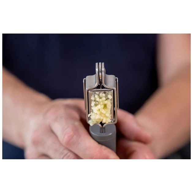 Прес для часнику KitchenAid Coreline 19 см сірий (KAS132OHCGG) - picture 8