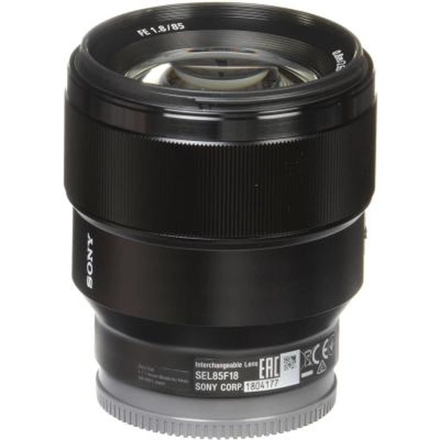 Об'єктив Sony 85mm f/1.8 для камер NEX FF (SEL85F18.SYX) - изображение 9
