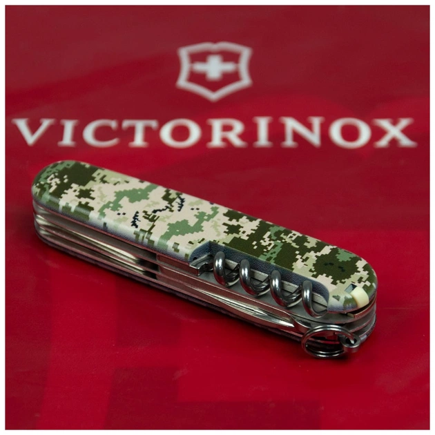 Ніж Victorinox Climber Army Піксель + Лого (1.3703.3_W3941p) - picture 4