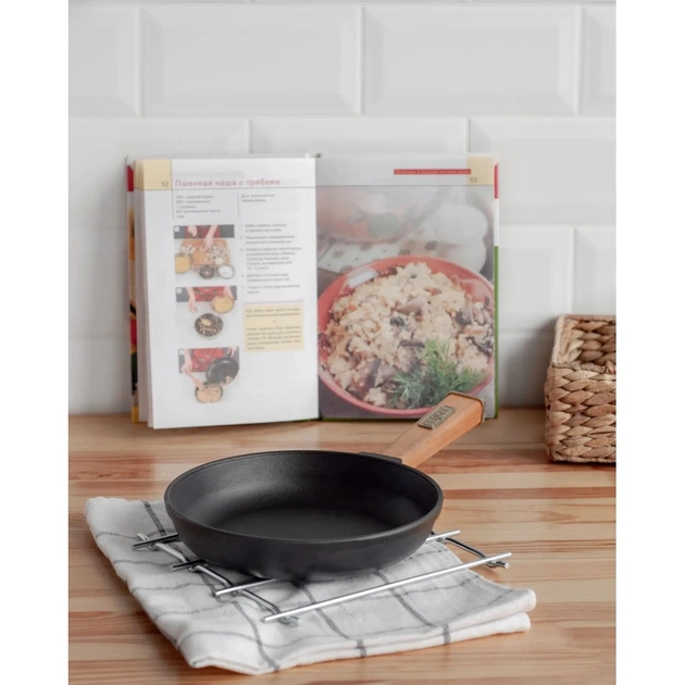 Сковорода Brizoll Optima чавунна з ручкою 200х35 мм (O2035-P) - picture 9