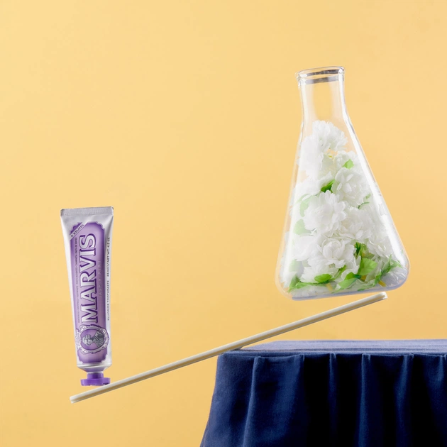 Зубна паста Marvis Жасмин і м'ята 85 мл (8004395111756) - picture 5