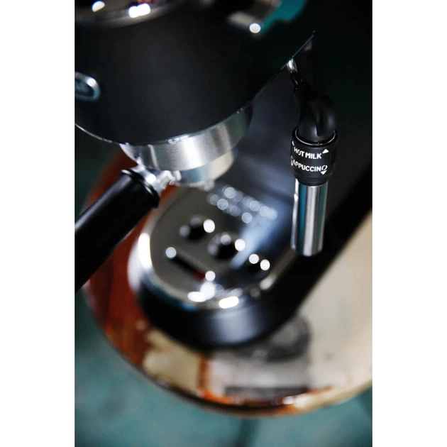 Ріжкова кавоварка еспресо DeLonghi EC685.BK - picture 12
