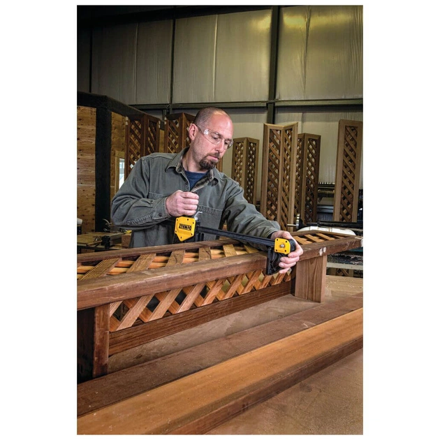 Струбцина DeWALT "XL" тригерна (швидкозатискна), 600 мм, тиск 270 кг. (DWHT0-83186) - picture 6