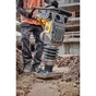 Вібротрамбувалка DeWALT POWERSHIFT Li-Ion 55V, 11.6 кН, 65 кг (без АКБ та ЗП) (DCPS660N) - уменьшенное изображение 12