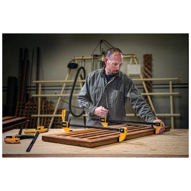 Струбцина DeWALT "L" тригерна (швидкозатискна), 600 мм, тиск 135 кг. (DWHT0-83194) - picture 3