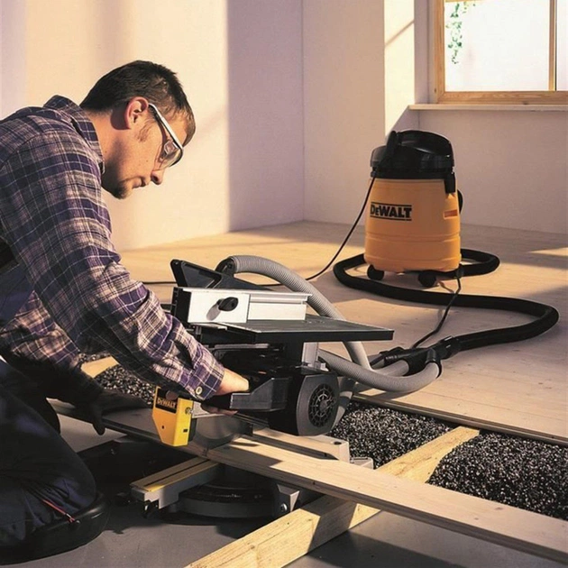 Дискова пила DeWALT 1300 Вт, 260х30мм, 2950 об/хв, вага 20 кг (DW711) - picture 6