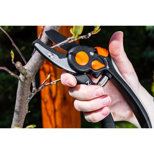 Секатор Neo Tools контактний, d різу 18мм, 200мм, 240г (15-203) - picture 7