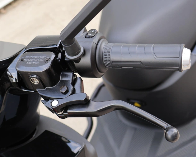 Електроскутер Maxxter Eclipse Black - picture 5