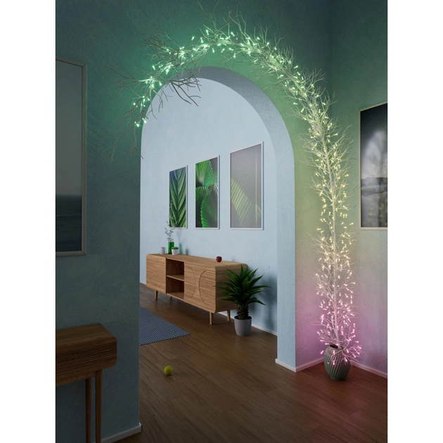 Гірлянда Twinkly Smart LED Strings USB 200 Candle-shaped RGB LEDs, Green Wire, USB-C 12м (TWKC200RGB-G) - picture 4