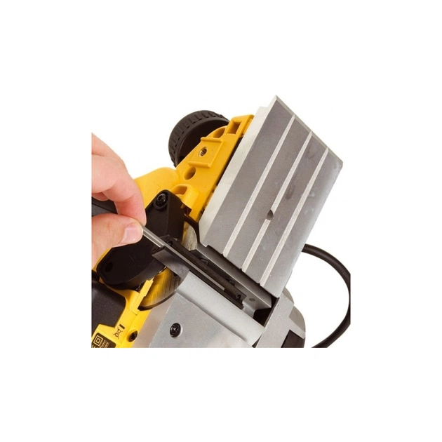 Електрорубанок DeWALT 1050 Вт, ширина 82 мм (D26500) - picture 5