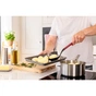 Ложка кухарська KitchenAid Classic для сервірування з прорізами 34 см червоний (KHA004OHEREG) - зменшене зображення 4