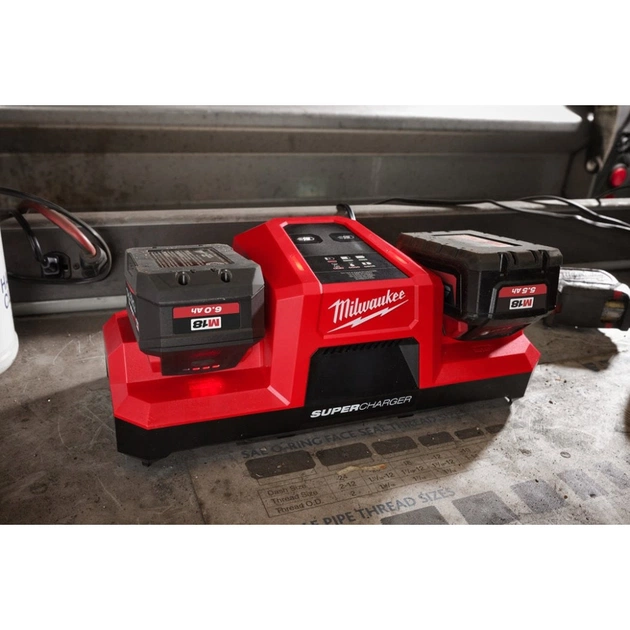 Зарядний пристрій для акумуляторів інструменту Milwaukee M18 DBSC Dual SUPER CHARGER (4932492531) - picture 12