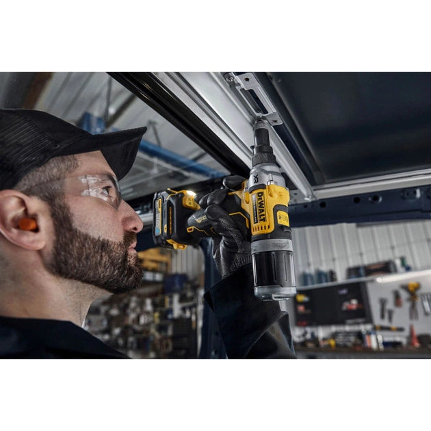 Заклепувальник DeWALT 18 В XR Li-Ion, 20 kN, d.закл.=4.8-6.4 мм (без АКБ та ЗП) (DCF414NT) - picture 12