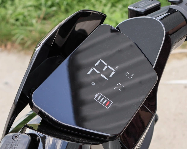 Електроскутер Maxxter Eclipse Black - picture 4