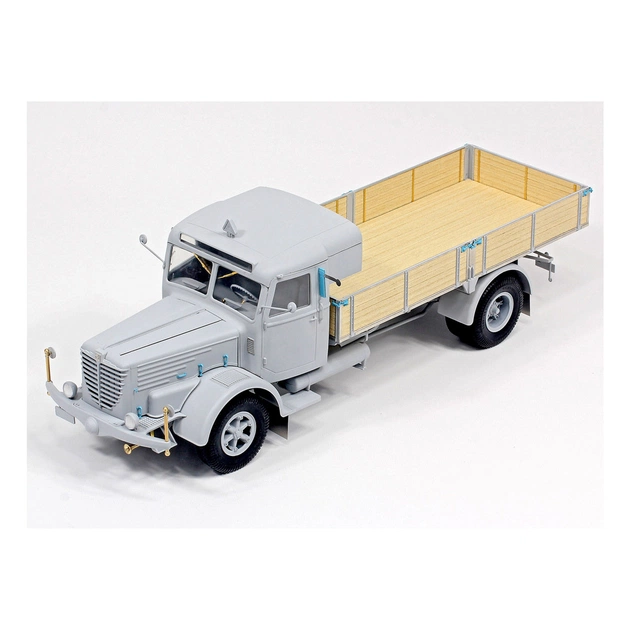 Збірна модель Revell Вантажна машина Büssing 8000 S13 з причепом рівень 5 масштаб 1:24 (RVL-07580) - picture 3