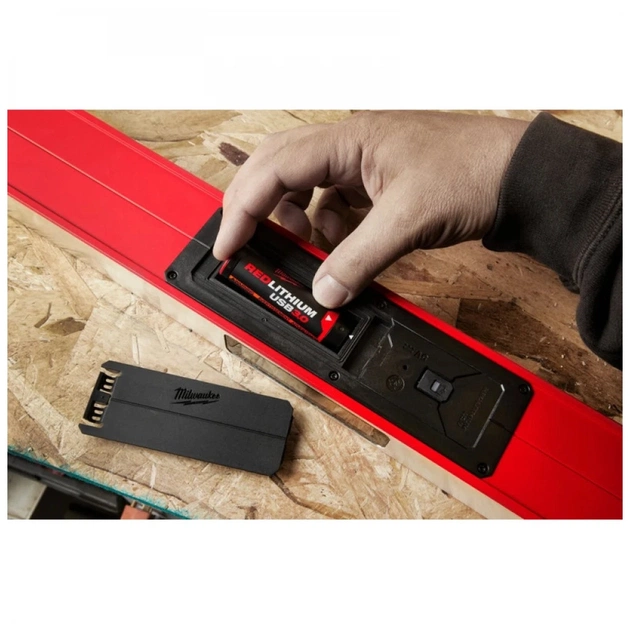 Акумулятор до електроінструменту Milwaukee L4 B3 (4933478311) - picture 4