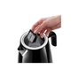 Електрочайник DeLonghi KBY 2011 BK (KBY2011BK) - зменшене зображення 3