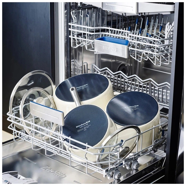 Каструля KitchenAid Steel Core 24 см 6 л мигдалевий крем (CC003269-001) - picture 8