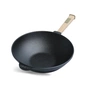 Сковорода Brizoll чавунна WOK з дерев'яною ручкою 2,2 л 240х70 мм (W24H) - зменшене зображення 1