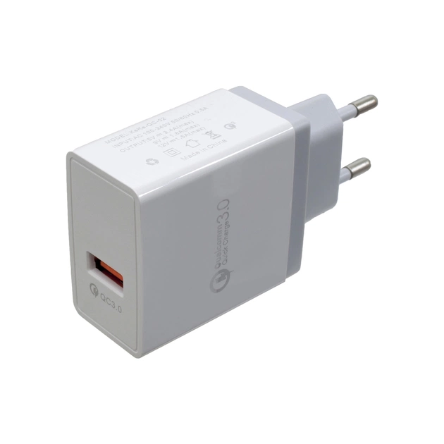 Зарядний пристрій Patron USB QC3.0 2.4A white (PN-QC3-220V-W) - зображення 1