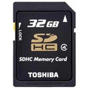 Карта пам'яті Toshiba 32GB microSD class 4 (THN-M102K0320M2) зображення 1