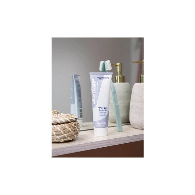 Зубна паста Jordan Stay Fresh White Smile Білосніжна усмішка 75 мл (7046110031025) - picture 3