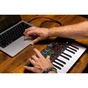 MIDI-клавиатура Akai MPK mini 4 Black (302370) - уменьшенное изображение 6