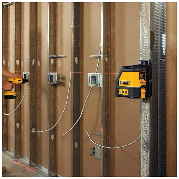 Лазерний нівелір DeWALT лінійний, 3 батареї тип АА, червоний промінь, 0.75 кг, кейс (DW088K) - picture 4