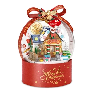 Конструктор LOZ mini Зимовий будиночок з вогниками без фігурок (1303) зображення 1