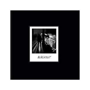Комікс BLACKOUT. Chronicles of Our Life During Russias War Against Ukraine Yakaboo Publishing (9786178107765) зображення 1