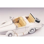 Машина Maisto Mercedes-Benz 500 K Typ Specialroadster 1936 Macharada(1:18) (36055 white) - зменшене зображення 2