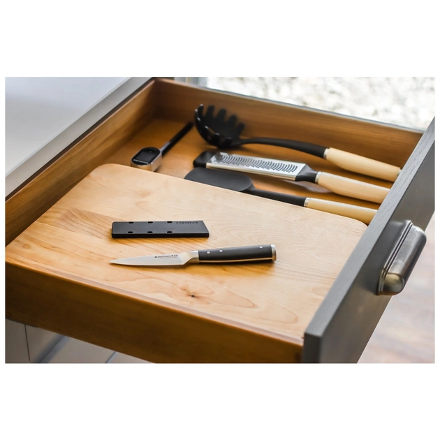 Кухонний ніж KitchenAid Coreline для чистки овочів та фруктів з чохлом, 9 см (KOG35ASSOHOBA) - picture 7