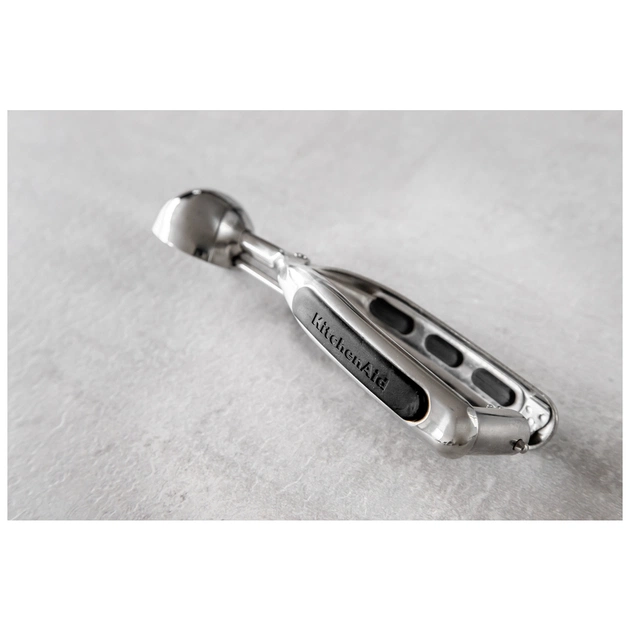 Ложка для морозива KitchenAid Universal або для формування печива, 20,6 см, чорна (KQG148OHOBE) - picture 7