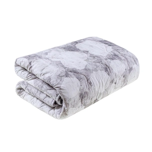 Ковдра Home Line стьобана білі троянди 170 х 210 см (192558) зображення 1