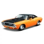 Машина Maisto 1970 Dodge Challenger R/T помаранчевий - тюнінг (1:24) (32518 orange) - зменшене зображення 1