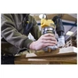 Фрезер DeWALT 900 Вт, 16000 - 27000 об/хв, цанга 8 мм, 4.4 кг (D26200) - уменьшенное изображение 8