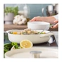 Сотейник KitchenAid Cast Iron чавунний з кришкою, 26 см, 2,77 л, мигдалевий крем (CC009010-001) - зменшене зображення 5