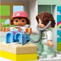 Конструктор LEGO DUPLO Town Похід до лікаря 34 деталі (10968) - зменшене зображення 3