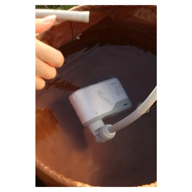 Душ портативний Flextail Max Shower з насосом на акумуляторі білий (6975755962535) - picture 11