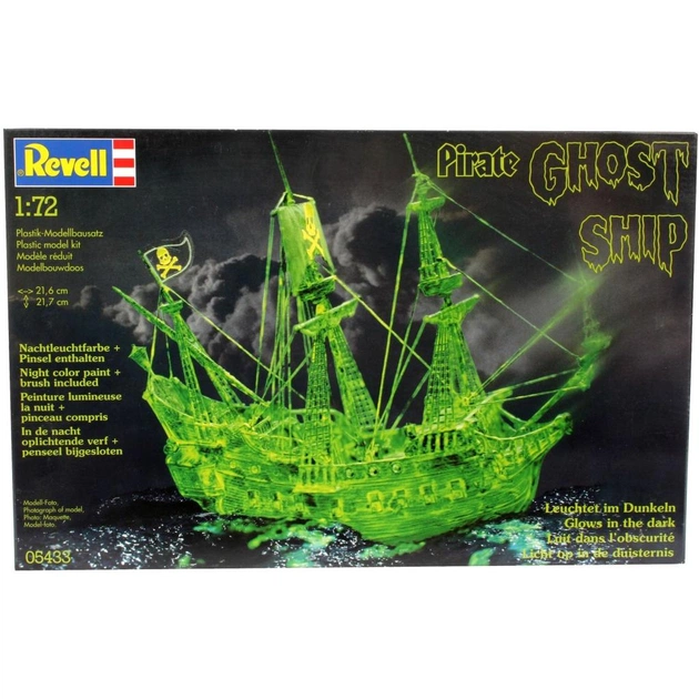Збірна модель Revell Піратське судно-примара Ghost ship with night colour 1:72 (5433) - изображение 1