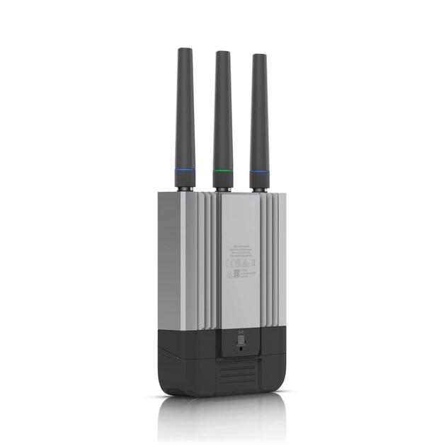 Бездротовий маршрутизатор Ubiquiti Mobile Router Industrial (UMR-industrial) - зображення 4