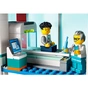 Конструктор LEGO City Лікарня 816 деталей (60330) - зменшене зображення 6