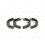 Гальмівні колодки Bosch 0 986 487 698 - зменшене зображення 1