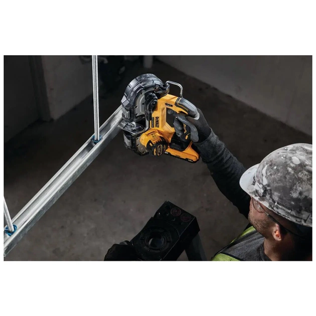 Стрічкова пила DeWALT 18В XR Li-lon, 46-116 м/хв, кейс TSTAK (бкз АКБ та ЗУ) (DCS377NT) - picture 6