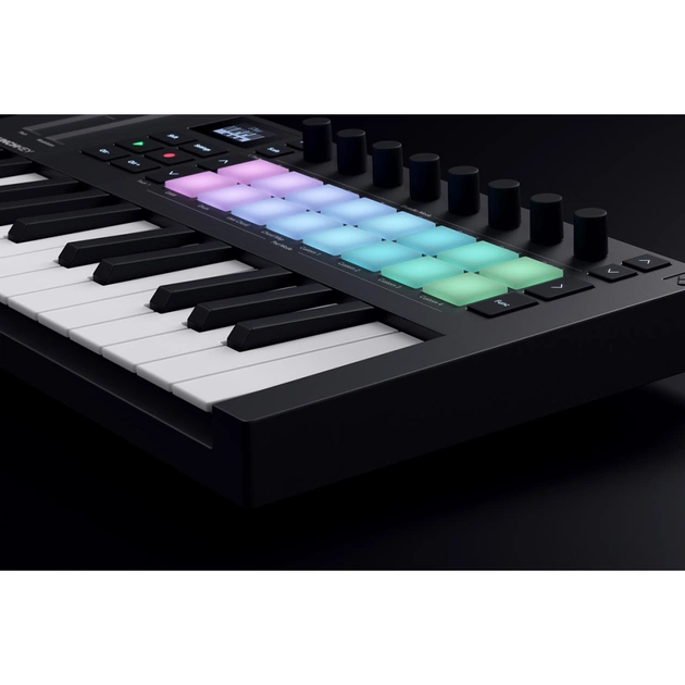 MIDI-клавіатура Novation Launchkey Mini 25 MK4 (236478) - picture 9