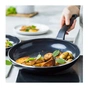 Сковорода GreenPan Essence Perforated Base, 20 см з керамічним покриттям (CC009038-001) - зменшене зображення 4