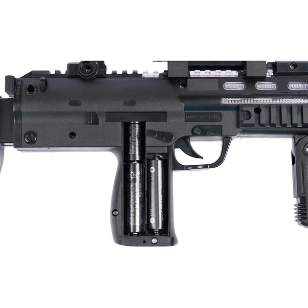 Іграшкова зброя ZIPP Toys Автомат світло-звуковий HK MP7 Чорний (810B) - зображення 8