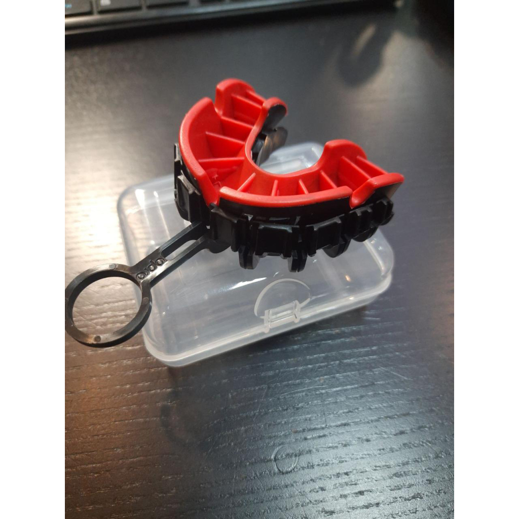 Капа Opro Silver UFC доросла (вік 11+) Black/Red (ufc.102514001) (UFC_Silver_Bl/R) - изображение 7