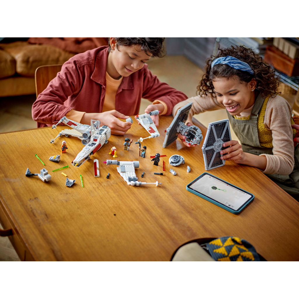 Конструктор LEGO Star Wars Збірний пакет «Винищувач TIE і Корабель X-wing» (75393) - зображення 10