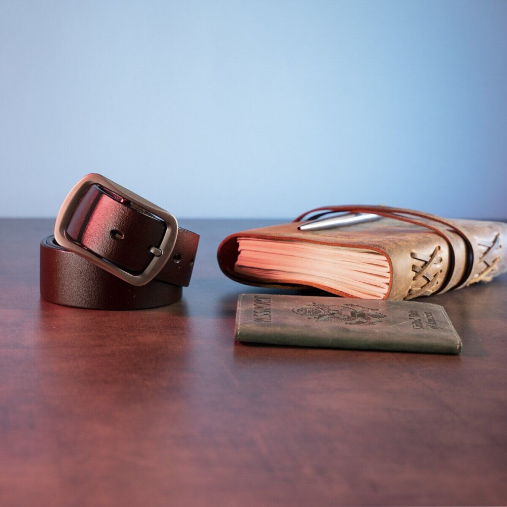 Ремінь Vintage Шкіряний з закругленою класичною пряжкою Коричневий (20230) - зображення 9